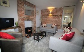 1 Steam Packet Cottage
